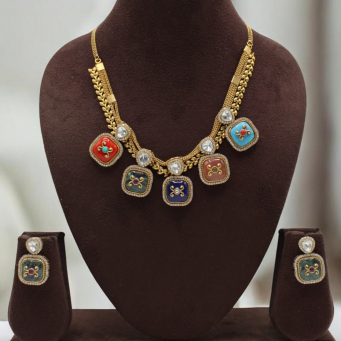 Necklace Sets