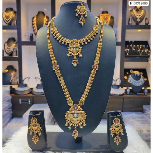 Necklace Set