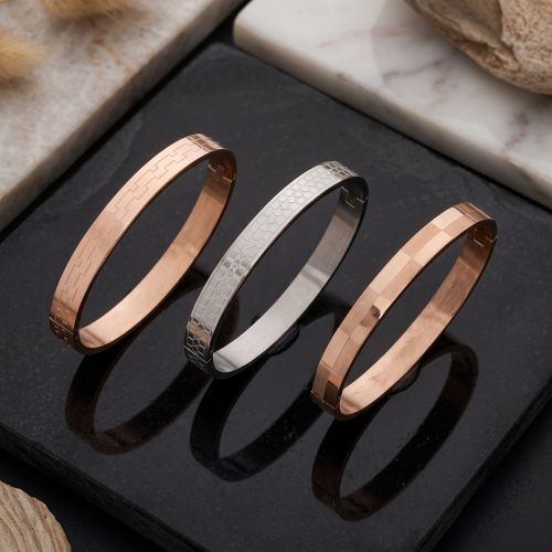 Bangles/Kada