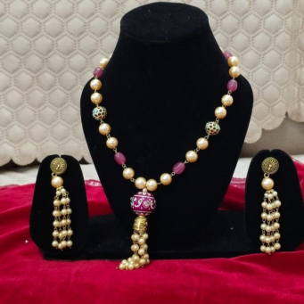 Necklace Sets