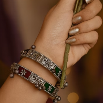 Bangles/Kada