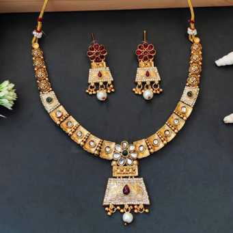 Necklace Sets