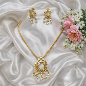 Necklace Sets