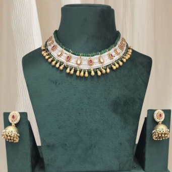 Necklace Set
