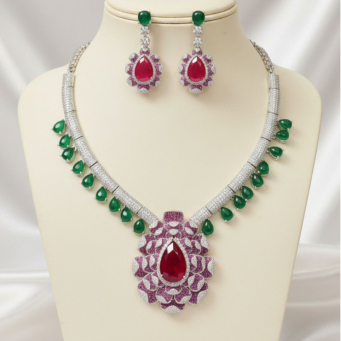Necklace Set