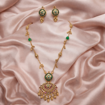 Necklace Set