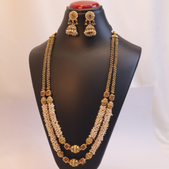 Necklace Set