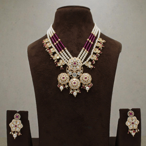 Necklace Set