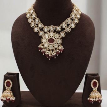 Necklace Set