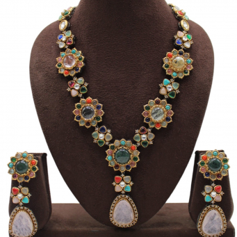Necklace Set
