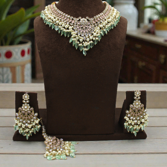 Necklace Set