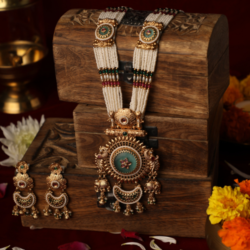 Pendant Sets