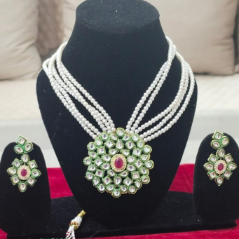 Necklace Sets