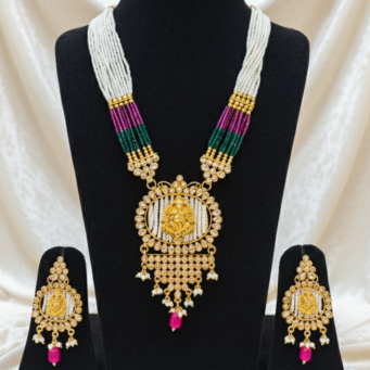 Bracelets & Bangles