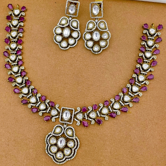 Necklace Sets