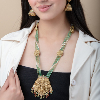 Necklace Set