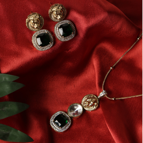 Pendants Sets