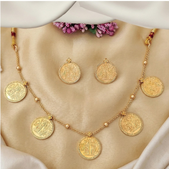 Necklace Sets