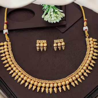 Choker Sets