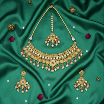 Necklace Set