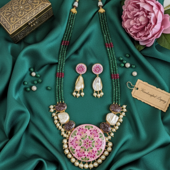 Necklace Set