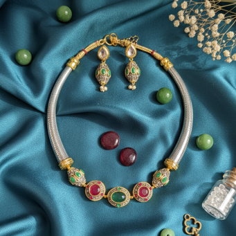 Necklace Set