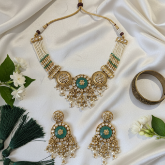 Necklace Set
