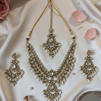 Necklace Set