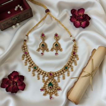 Necklace Set