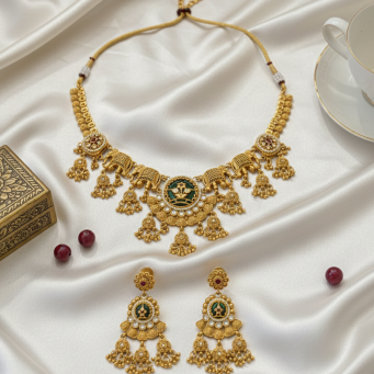 Necklace Set