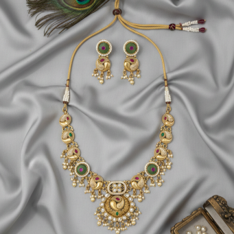 Necklace Set