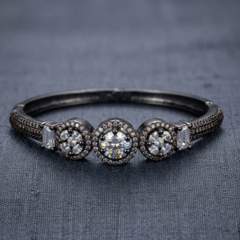 Bangles/Kada