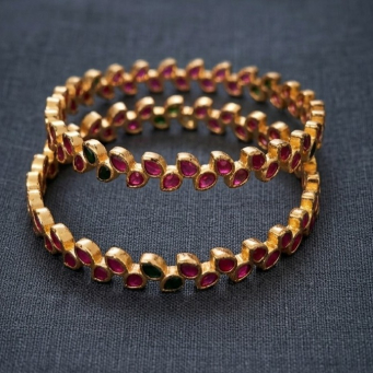 Bangles/Kada