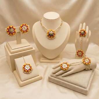 Necklace Sets