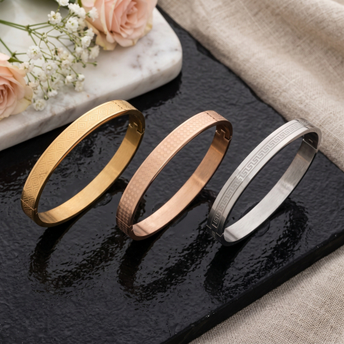 Bangles/Kada